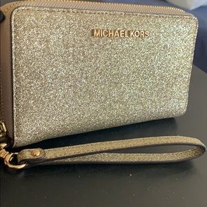 Michael Kors Wallet ✨🍾👝🌻🎁 limited edition!!